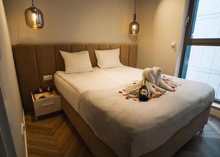 My River Side Apartment *